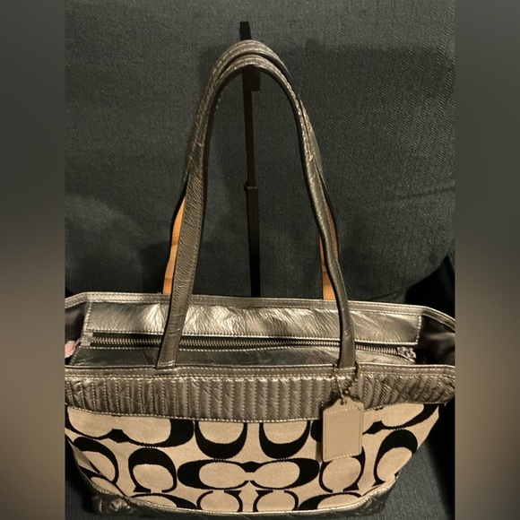 Coach G1176-18676 Silver and Black Tote Bag with Signature Style - Picture 4 of 14